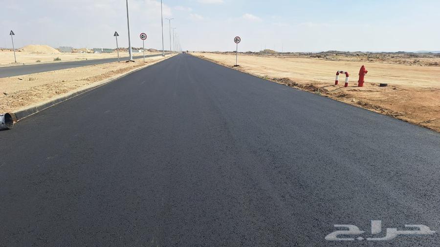 Asphalt paving per square meter64159221438083111