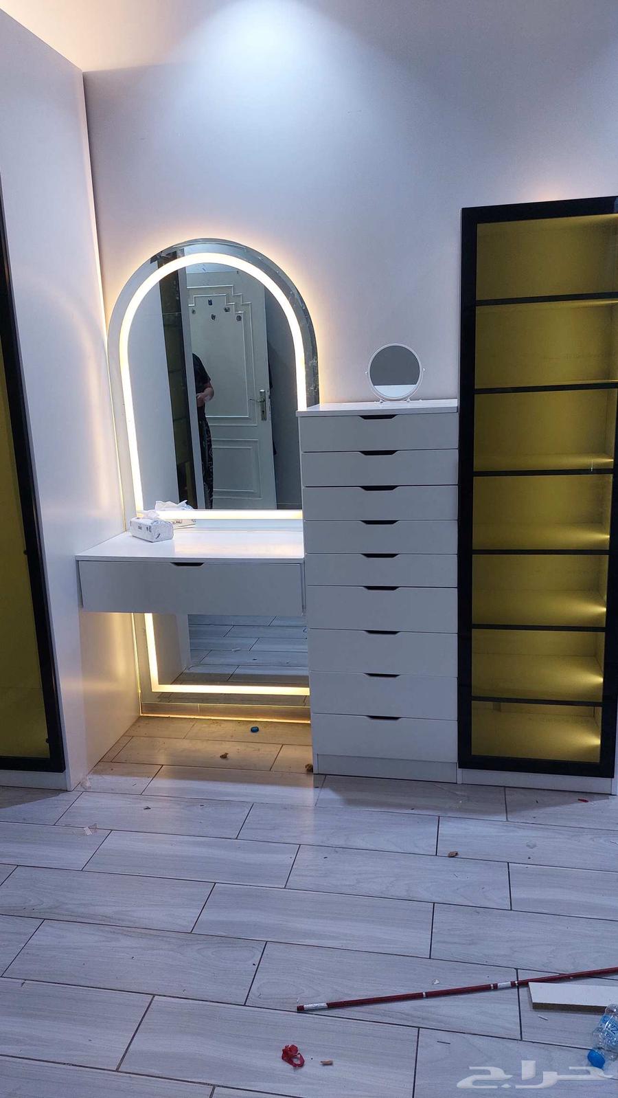 تفصيل جميع دولاب ملابس ومطابخ المنيوم وعندي تمور فاخر64613545313667114