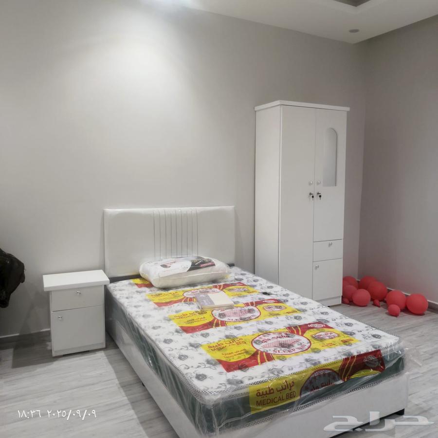 Single and One-and-a-Half Person Rooms 6 Pieces64610007782018110