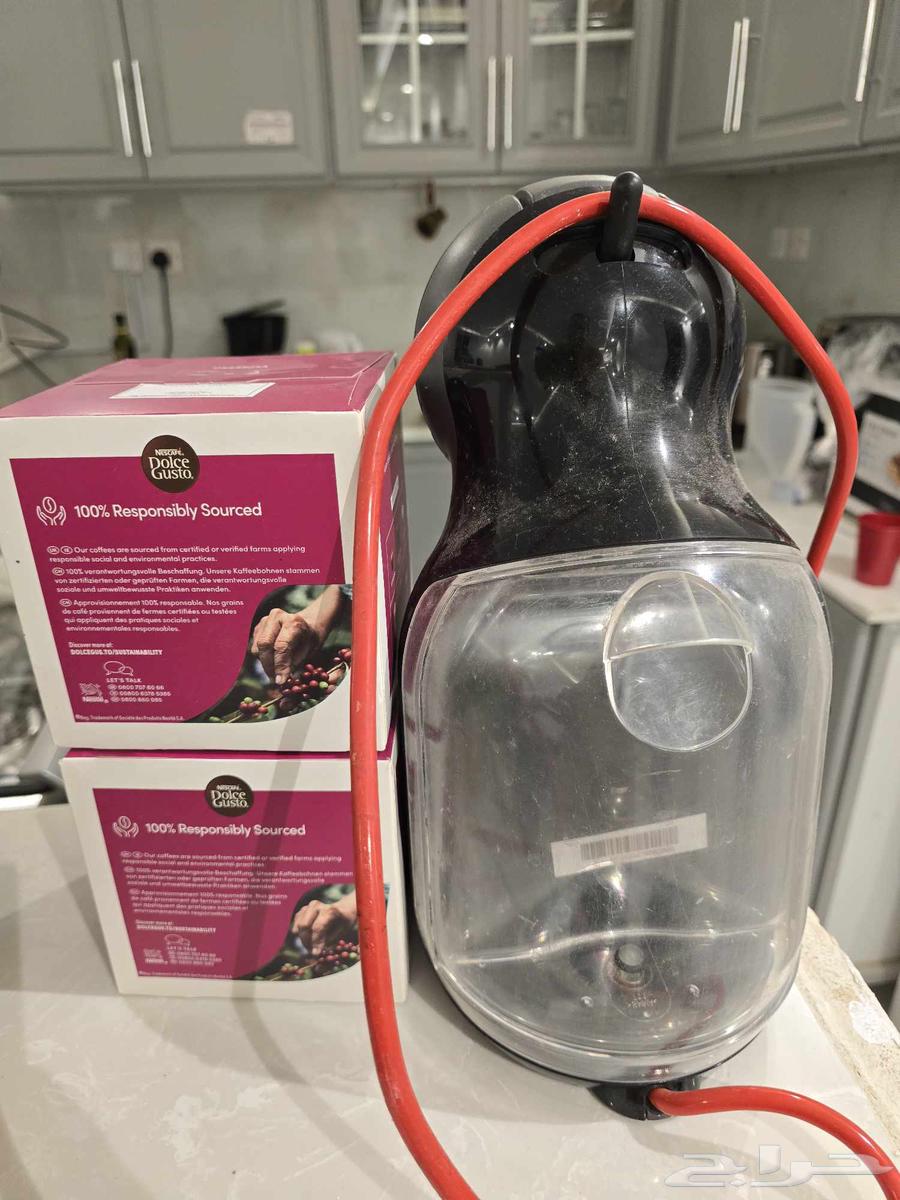 ماكينة كبسولات Dolce Gusto مع علبتين كبسولات espresso64612883611137110