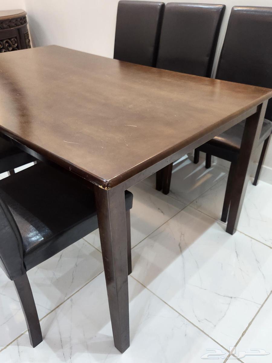 طاولة طعام ومدخل مع مرايه64607681353603113