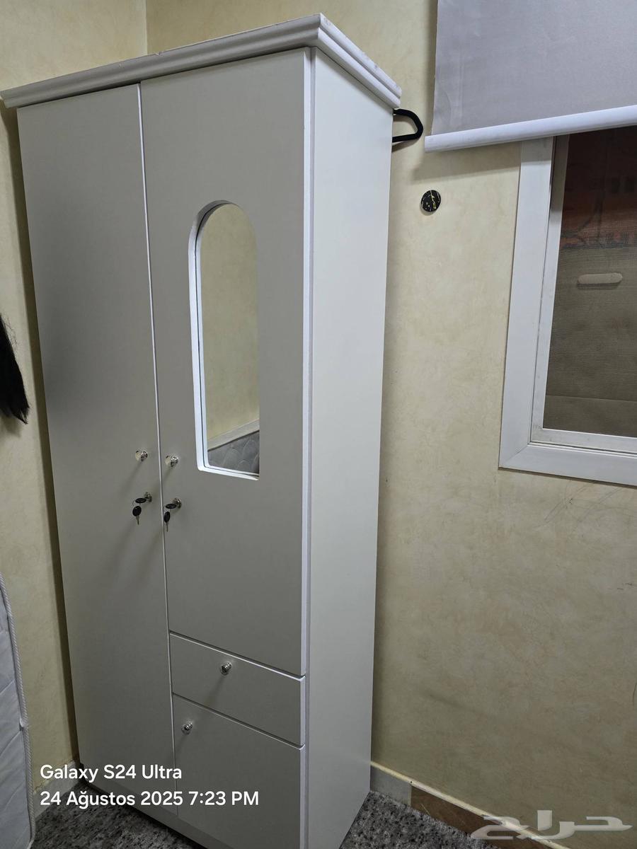 دولاب ملابس خشب بابين الون الابيض و بني جديد64609673151875113