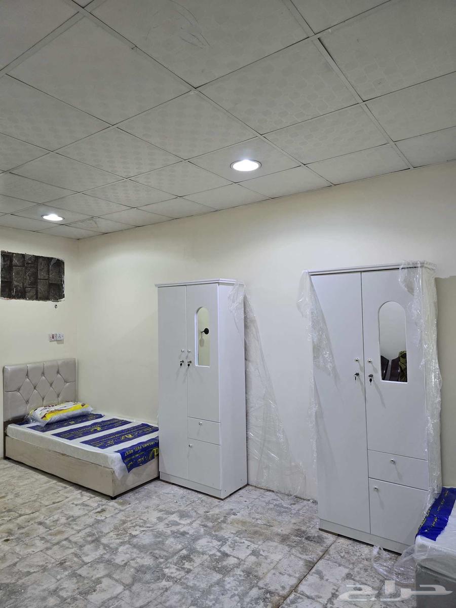 دولاب ملابس خشب بابين الون الابيض و بني جديد64609673151875111