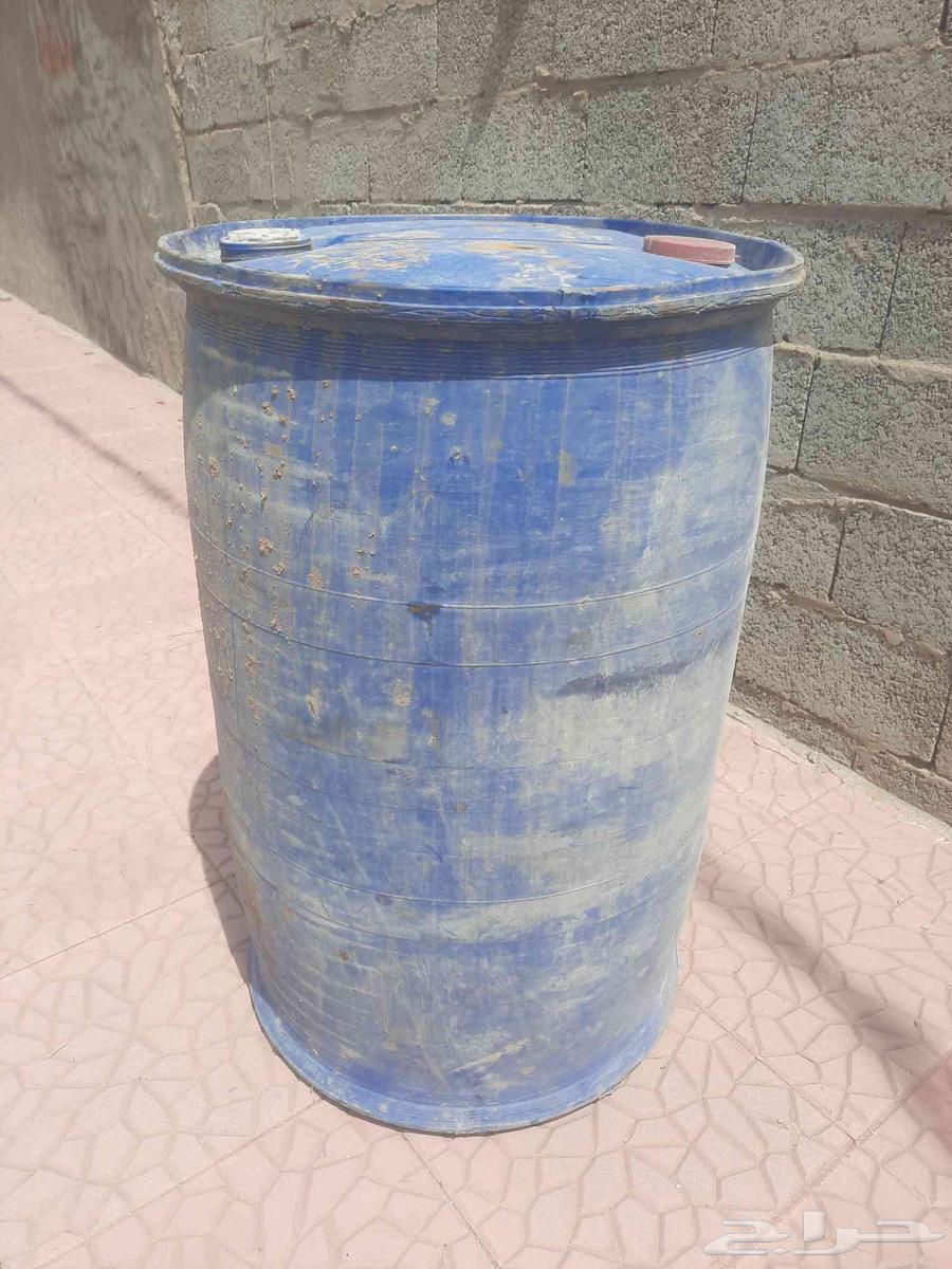 براميل بلاستيك للبيع نظيفه64610045904642110