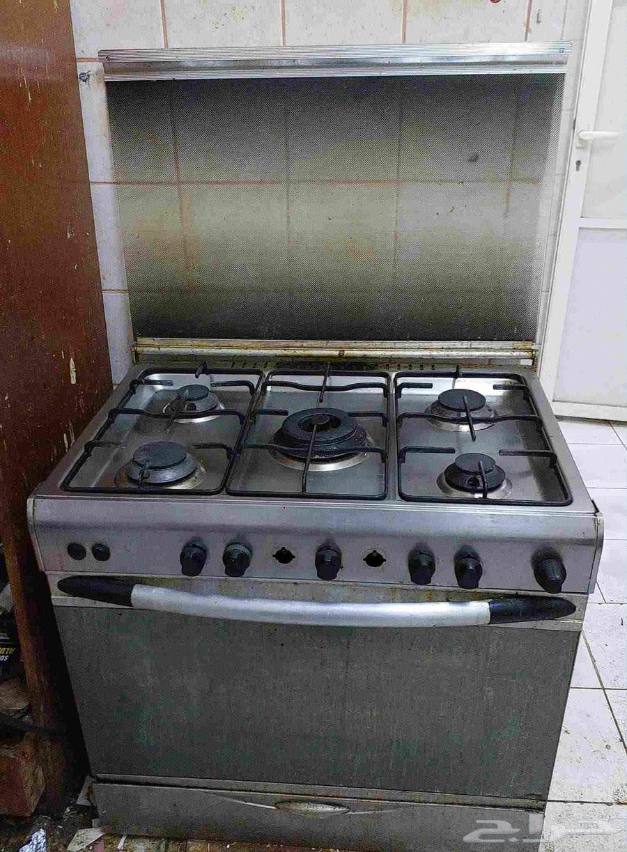 فرن شغال تمام معاه اسطوانه غاز ومنظم المكان عنيزة64610330488579110