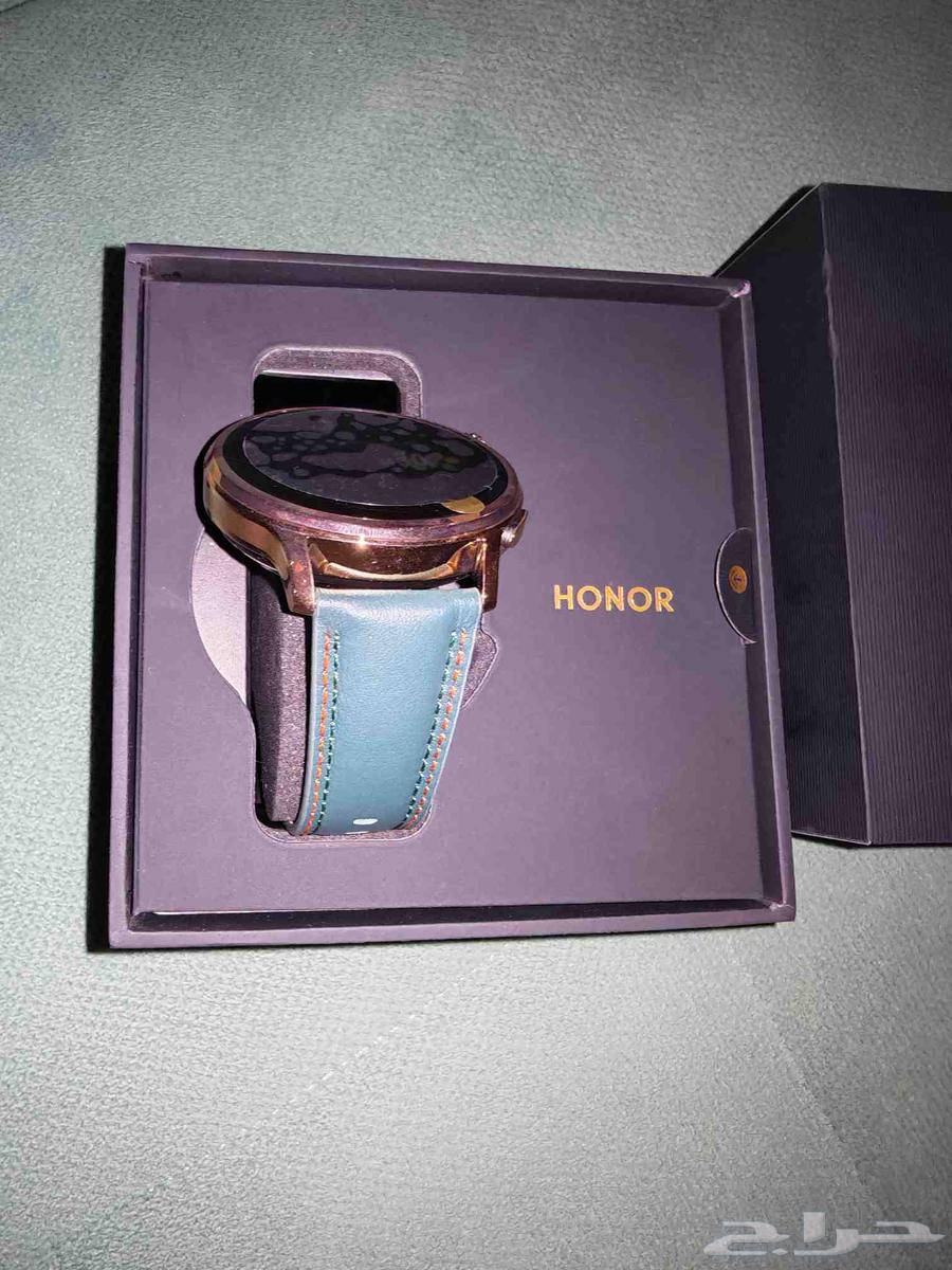 ساعه هونر 4 برو pro64615943230978111