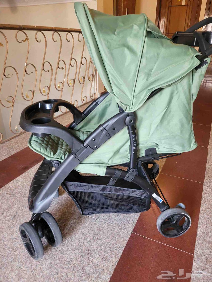 Baby stroller  juniors in very good condition for sale.64608066011649110