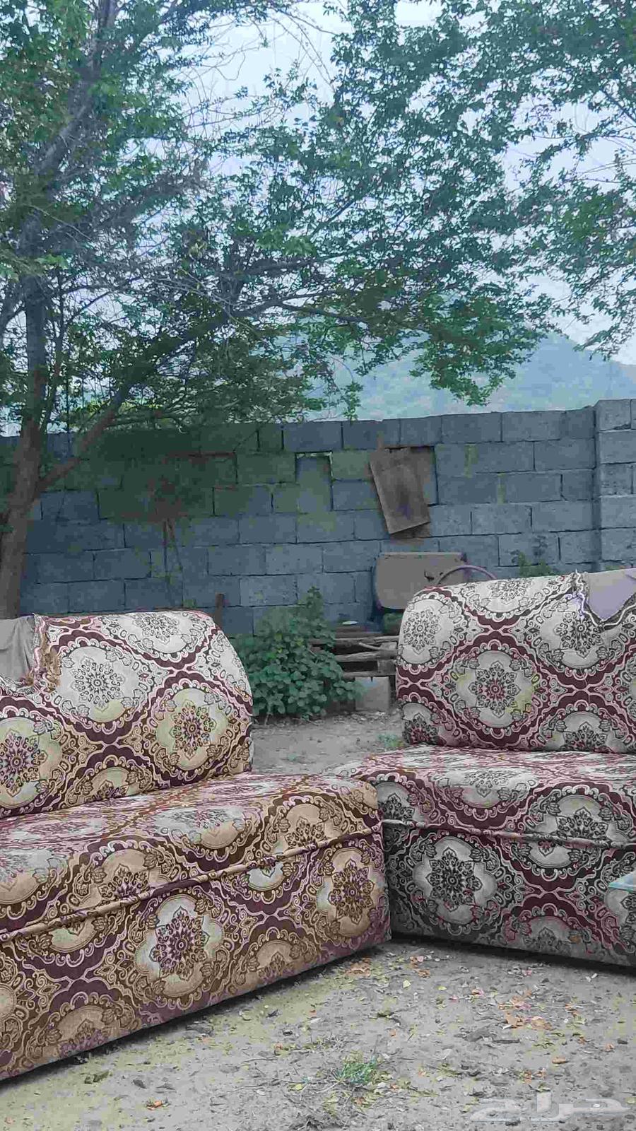 كنب 4 4 للبيع64611355394947111