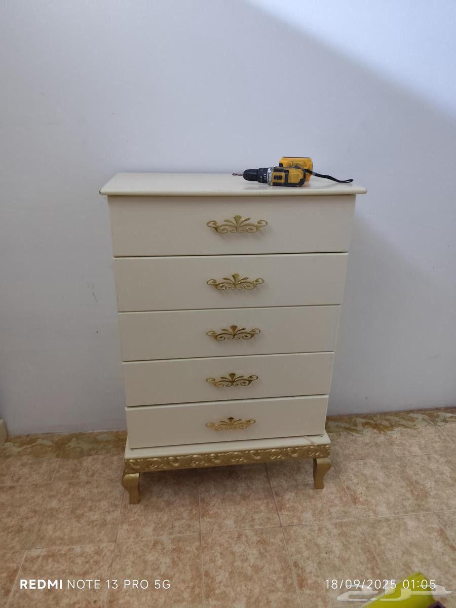 Fouguo installation or new partition room, room divider door, partition for anything, service available64611179605379111