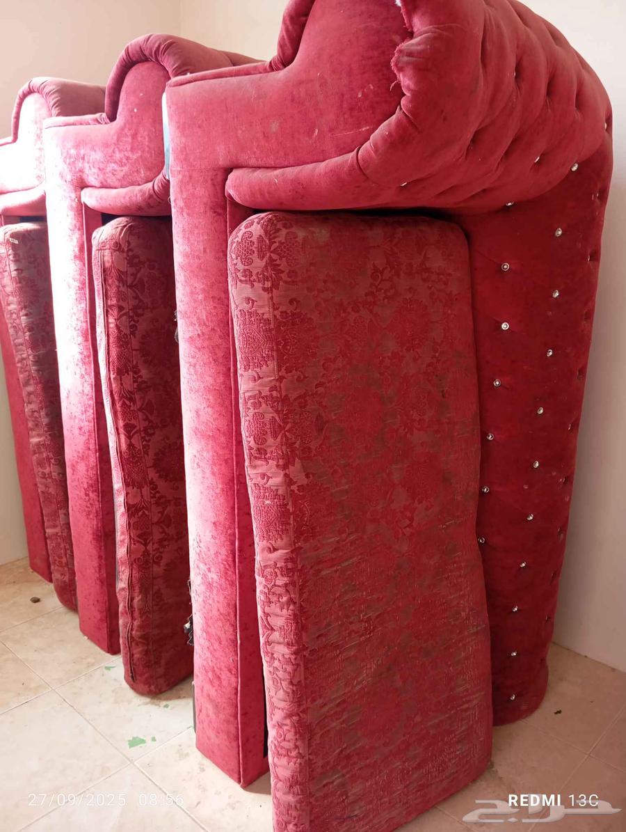 كنب أحمر للبيع64607830657667110