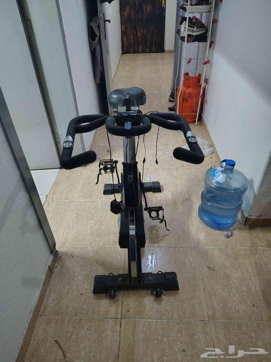 دراجة لياقة منزليه تساعد على انقاص الوزن للبيع استخدام 6اشهر64615263172995110