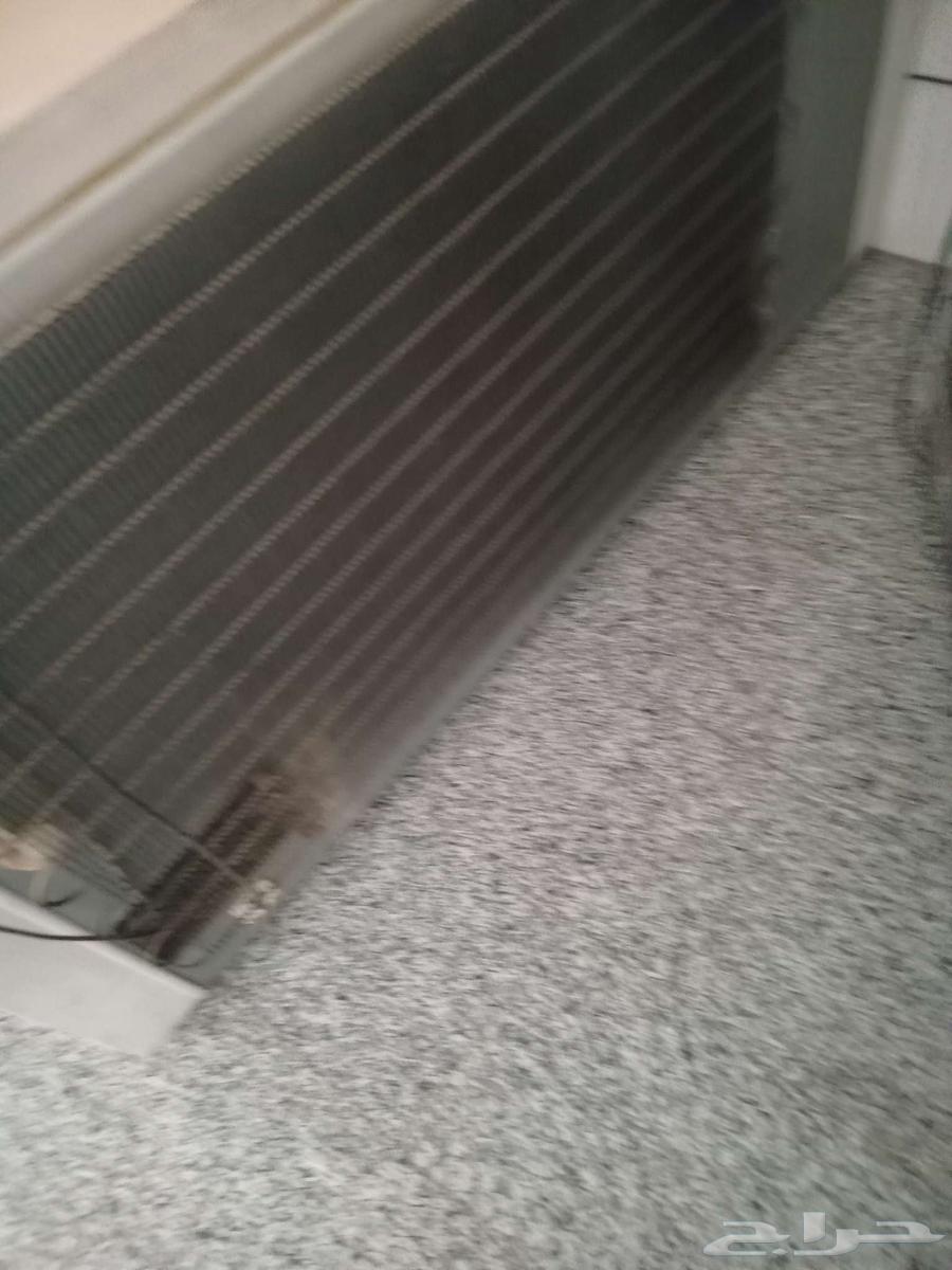 عدد 2 فريزر كبير تعمل بصور ممتازه ومكيفات مستخدمه64612736000514114