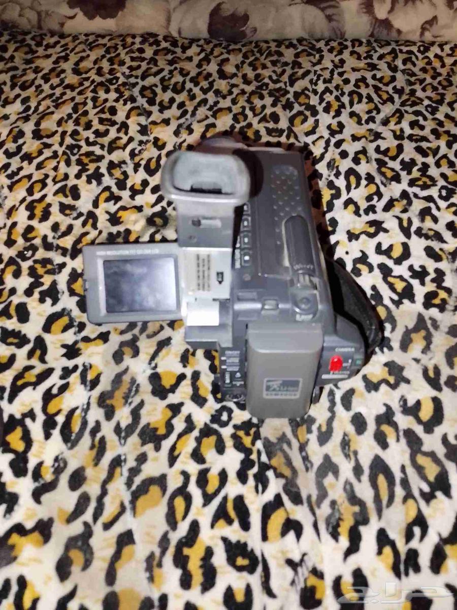 كاميرا فيديو سامسونج قديمة64611430044674114