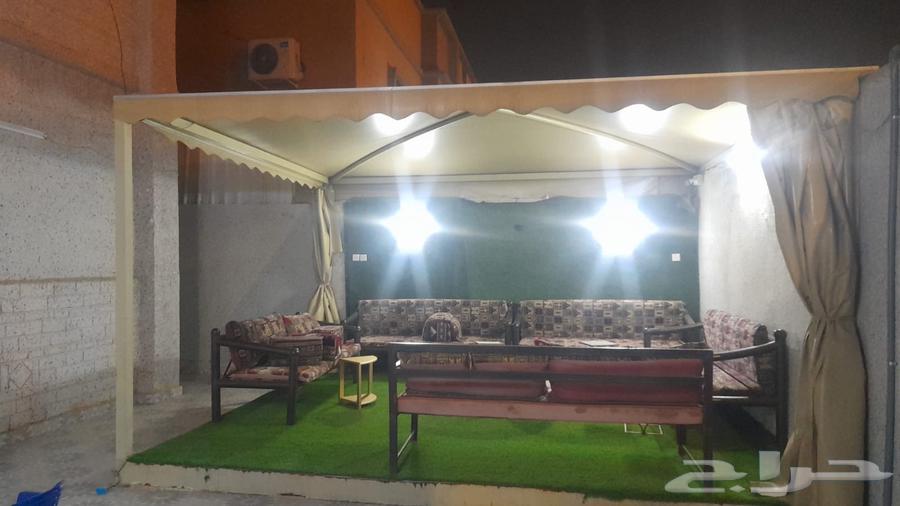 للبيع   مضله 5 4 و75 سم معها - 3- كراسي كويتيه وفرشه ثي64613239583234110