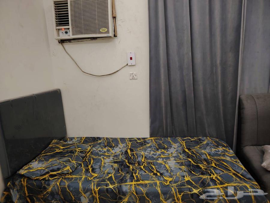 جوز سريرين نفر واحد ومكيف ودولاب.64607209396737111