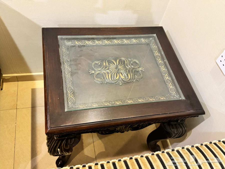 كنب كلاسيك يتسع من13-15شخص. في حاله ممتازة64613455227905114