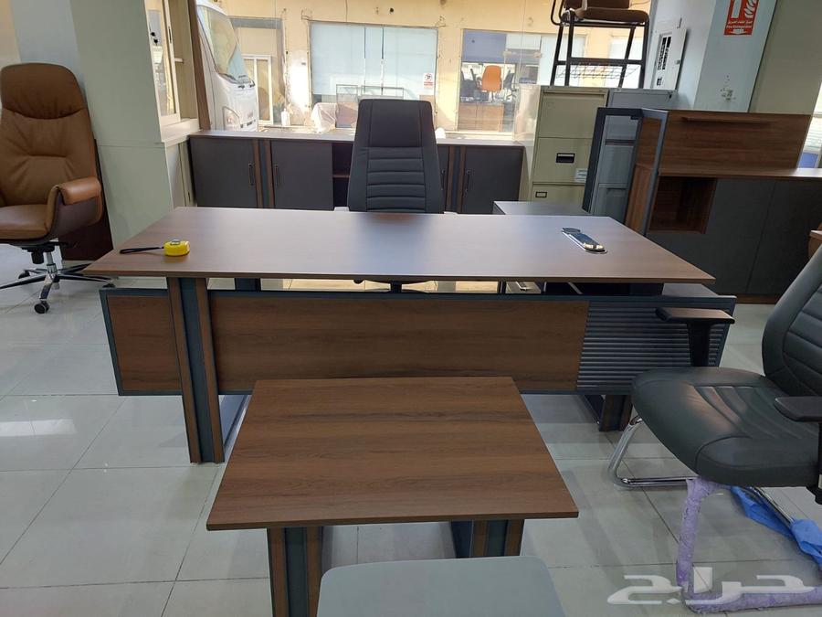 جديد اثاث مودرن مكتبي متوفر (وموجود التوصيل والتركيب وخدم64612748467074114