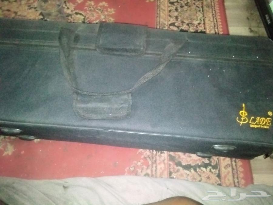 يوجد لدي الاله موسيقية اخت الجديده نظيفه جدا للبيع64610120054657110