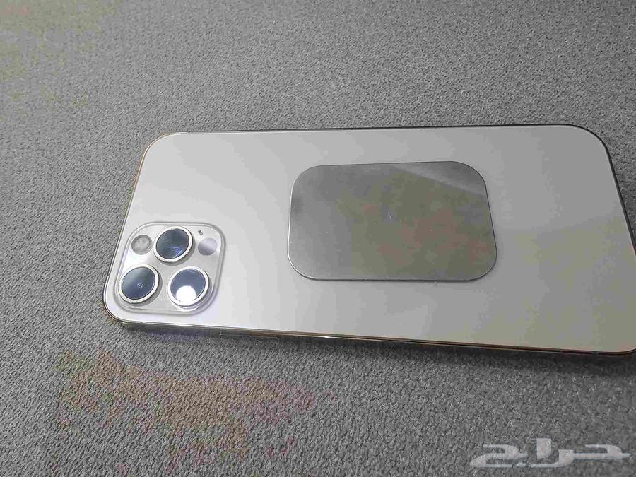 ايفون 12 ذهبي برو 256 قيقا64611992369026112
