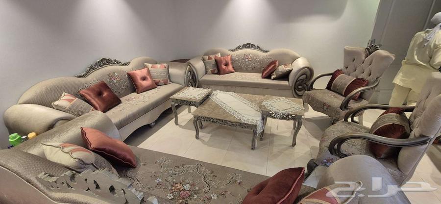 11-Person Sofa Set with Tables and Curtain64610816265858111