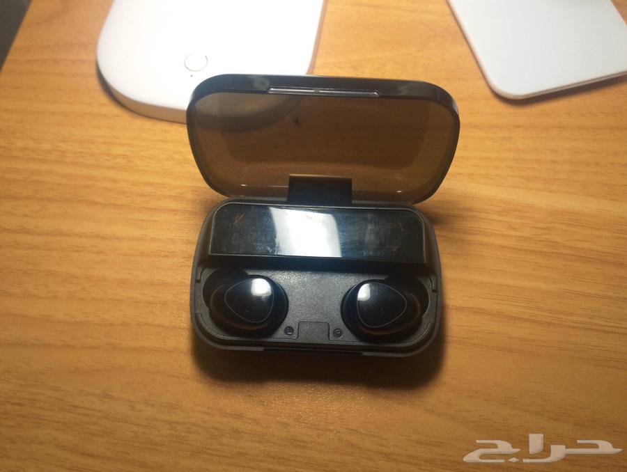 سماعه بلوتوث بور بانك كلو نظيف جدا والسعر. (السماعه50).64614782302723112