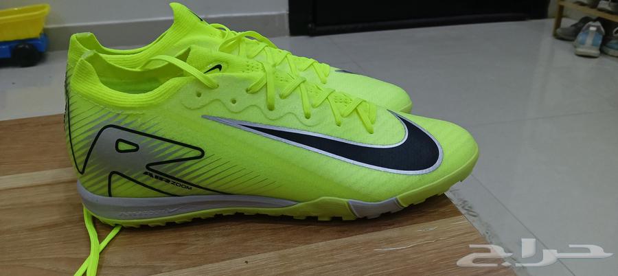 جزمه كوره نايك جديده مقاس 42 للبيع او الاستبدال 4164606860838403110