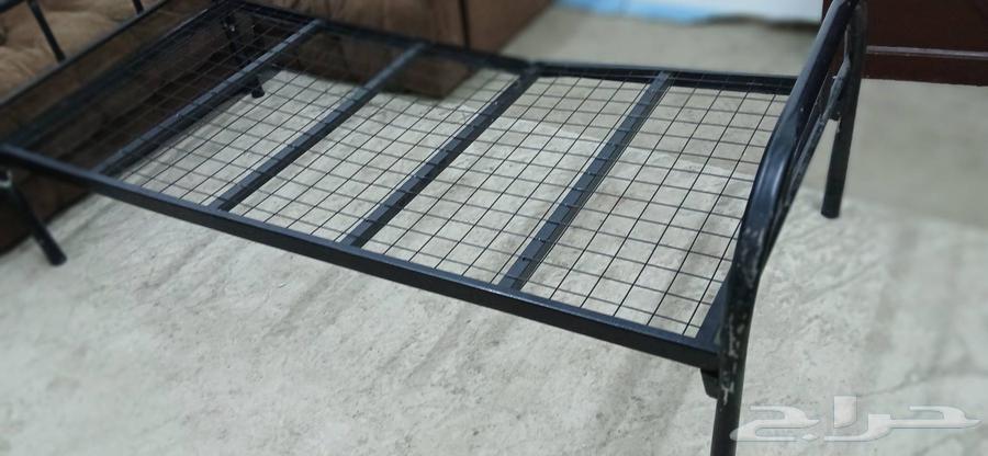 سرير حديد نفر ونصف64611067265666110