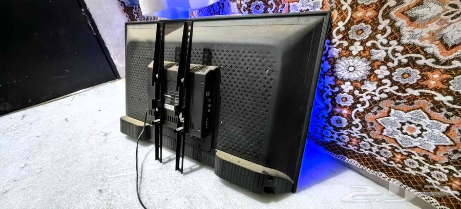 32-inch screen, brand new, used for less than a week, asking price 25064613642931330110