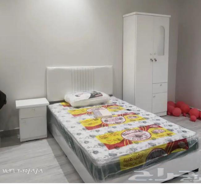 Single and One-and-a-Half Person Rooms 6 Pieces64610007782018113