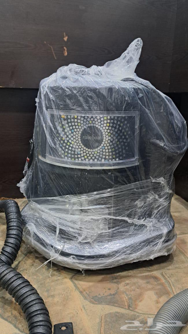 Hello and may the peace, mercy, and blessings of God be upon you, there is a semi-new vacuum cleaner64419467826433110