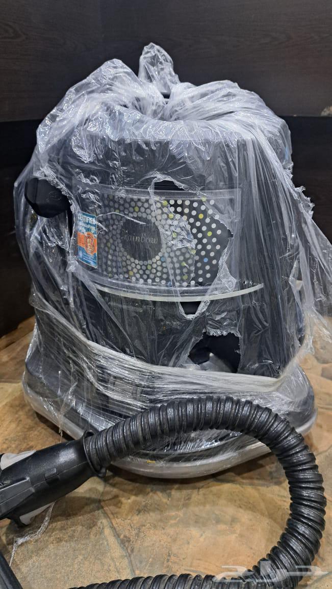 Hello and may the peace, mercy, and blessings of God be upon you, there is a semi-new vacuum cleaner64419467826433113