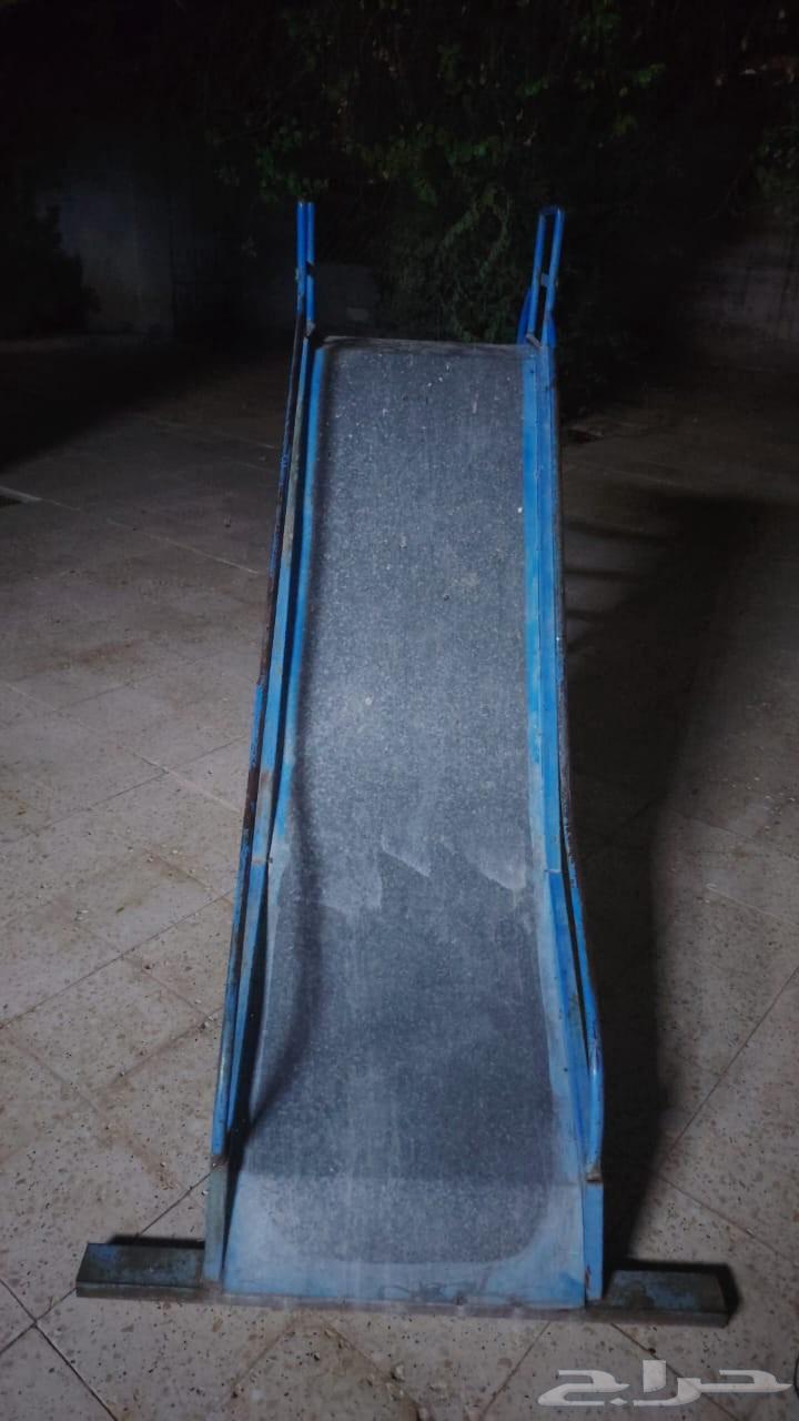 زحليقه للبيع ما فيها اي خراب64606447473282110