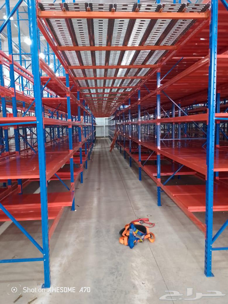 We have all types of shelves, new and used: grocery shelves and shelves for64608834649603110