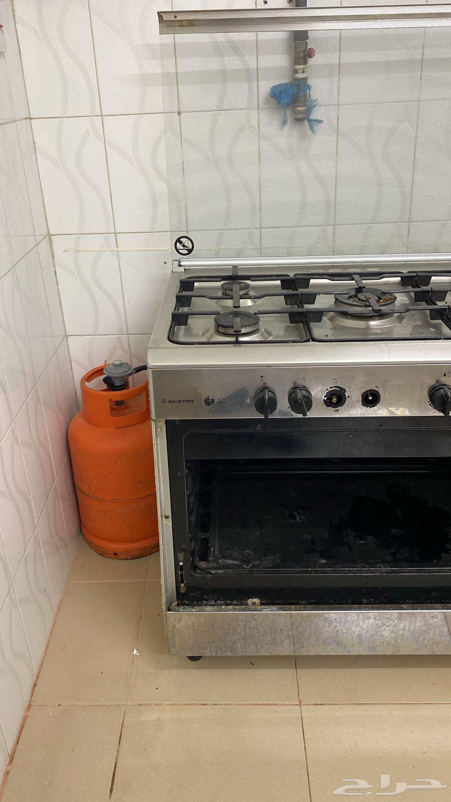 اغراض الشقه للبيع استخدام نضيف على الشرط التواصل64614608831489110