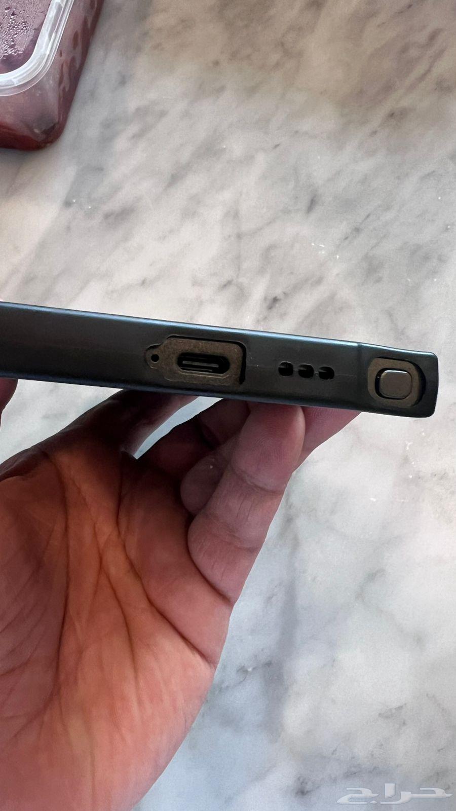 سامسونج الترا 24 نظيف جدا مستعمل تقريبا ساعتين او ثلاثة64611505263234111