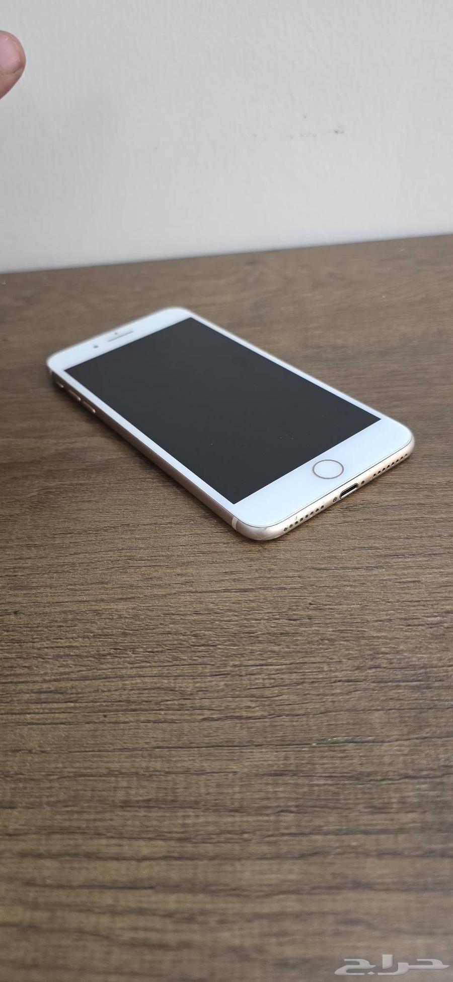 ايفون 8 بلس وايفون xs64608541875969111