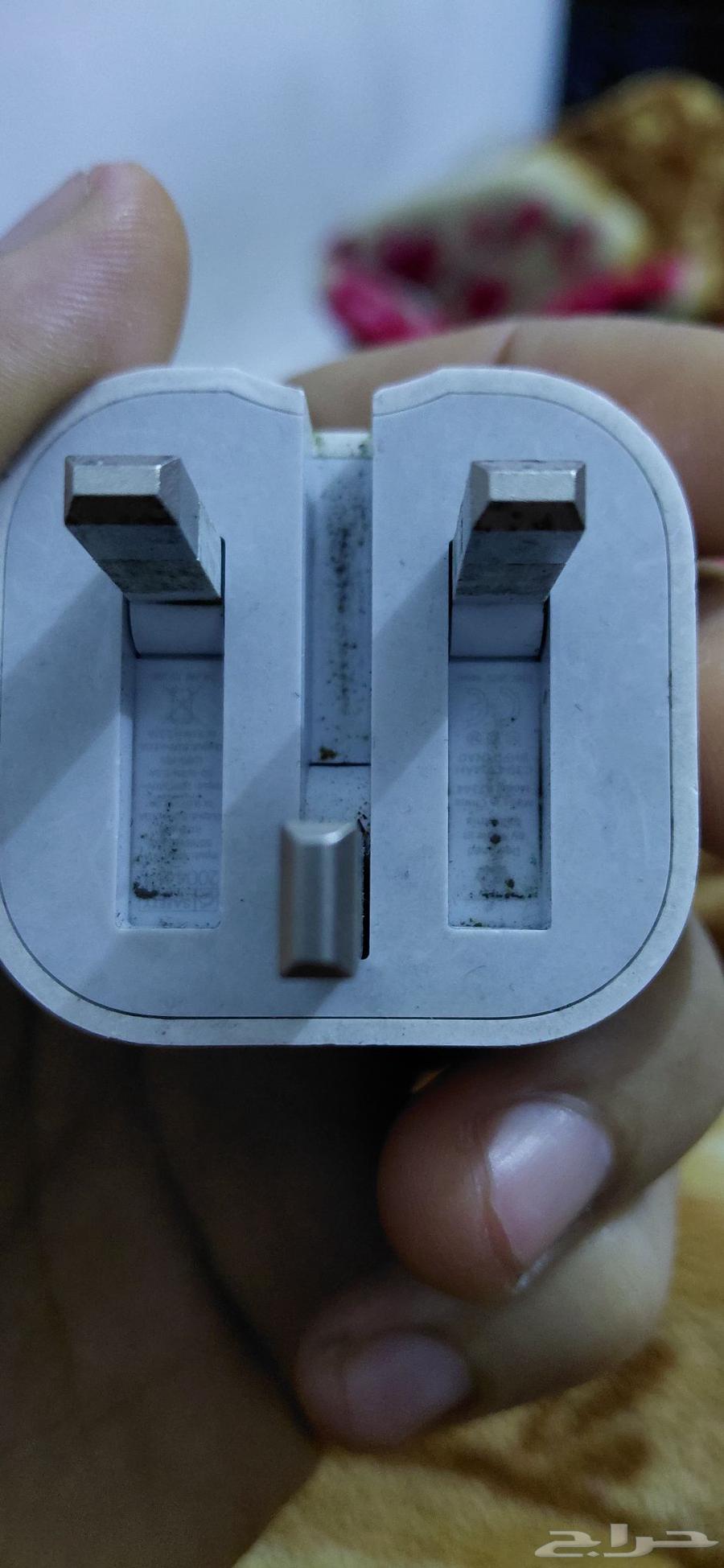 راس شاحن ايفون اصلي64614110875650110