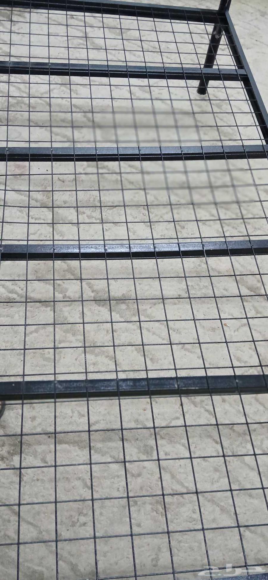 سرير حديد نفر ونصف64611067265666112