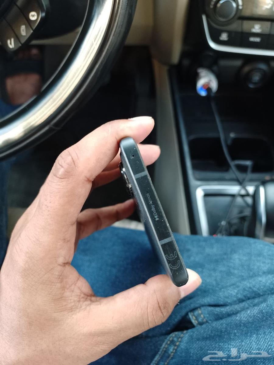 Motorola edge 40 with warranty64612773404289113