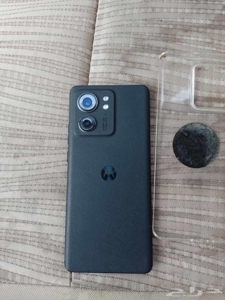 Motorola edge 40 with warranty64612773404289112