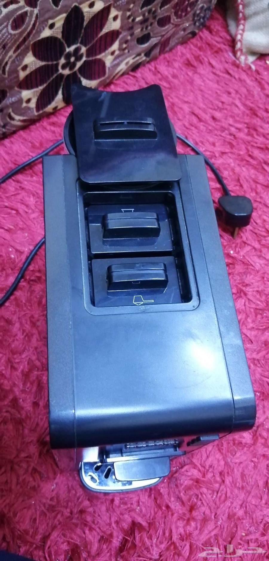 ماكينه صنع القهوه بحاله ممتازه شبه الجديده وسعرها معروف64624205493634111