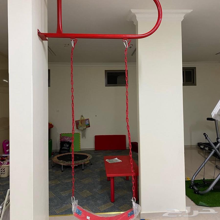 Wall-mounted baby swings – both types available64622066670979110