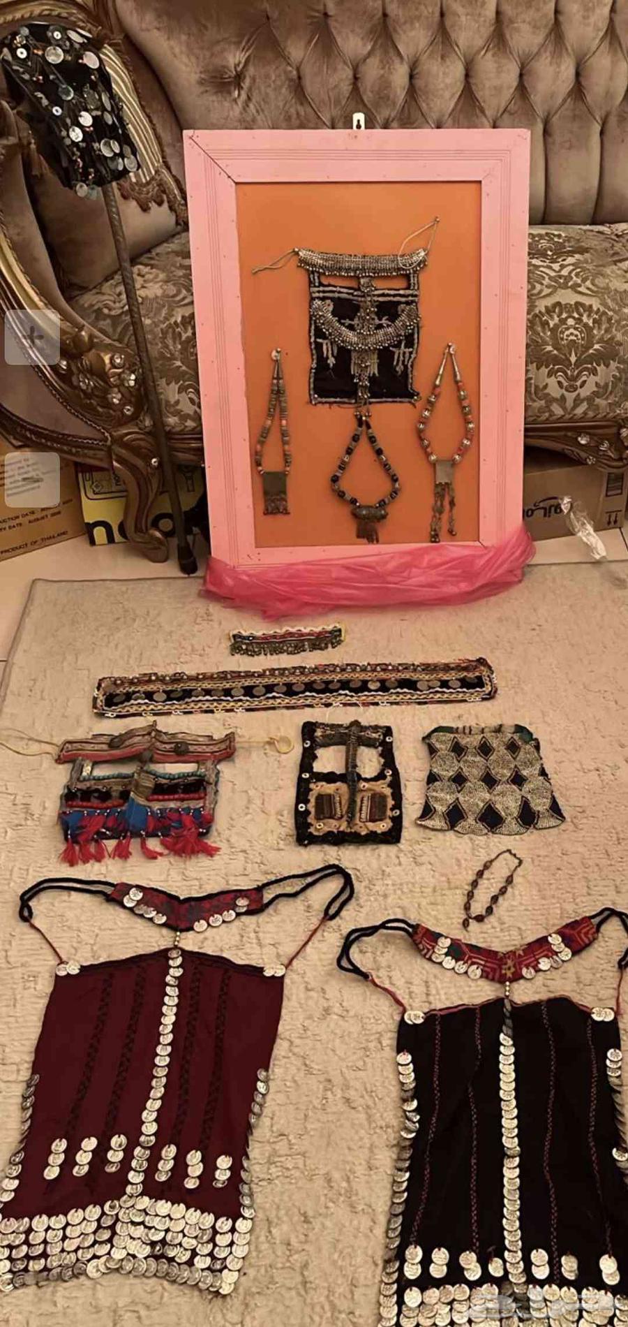 براقع وحلي قديمه64618639288833114