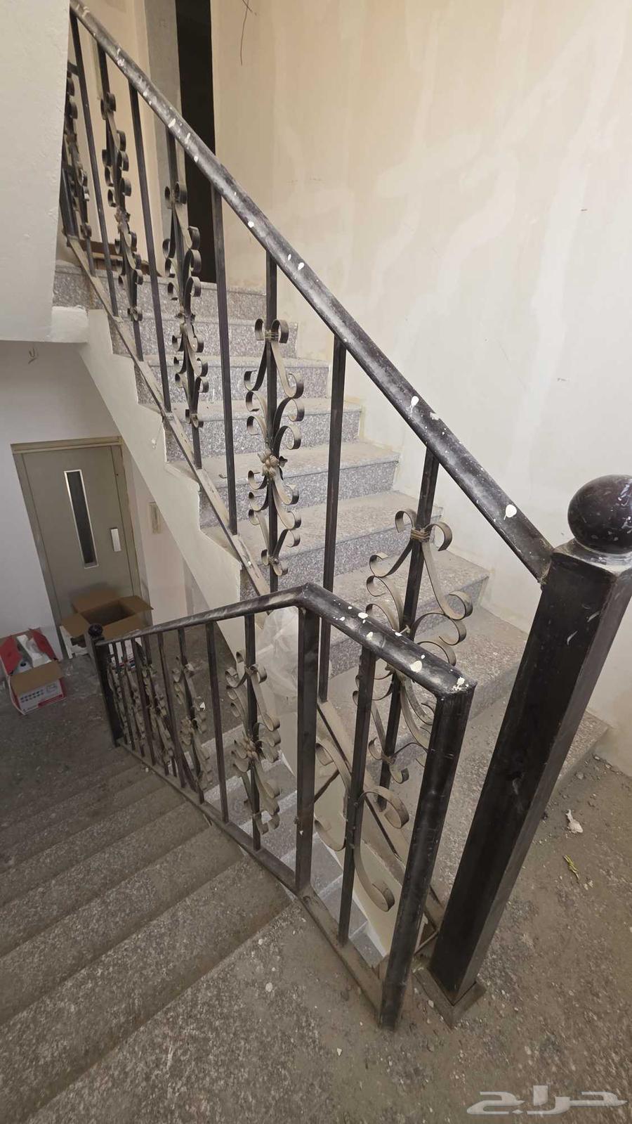 سكراب للبيع ومواد صحيه للبيع بالاحساء64608973498625112