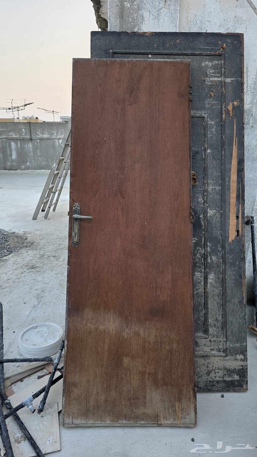 أبواب خشب مستعملة64560459436674114