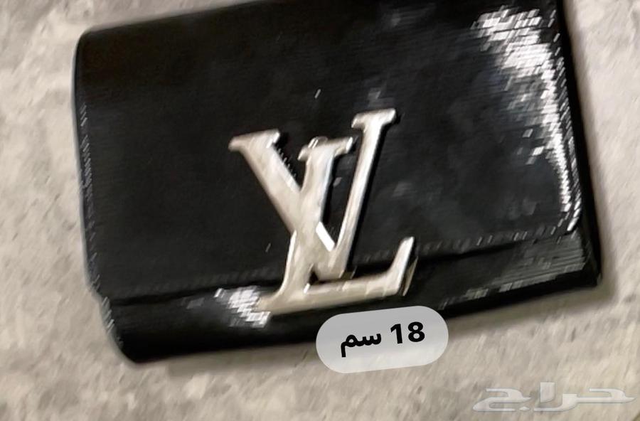 شنطة شانيل وال في الأصليه للبيع64616951897857111