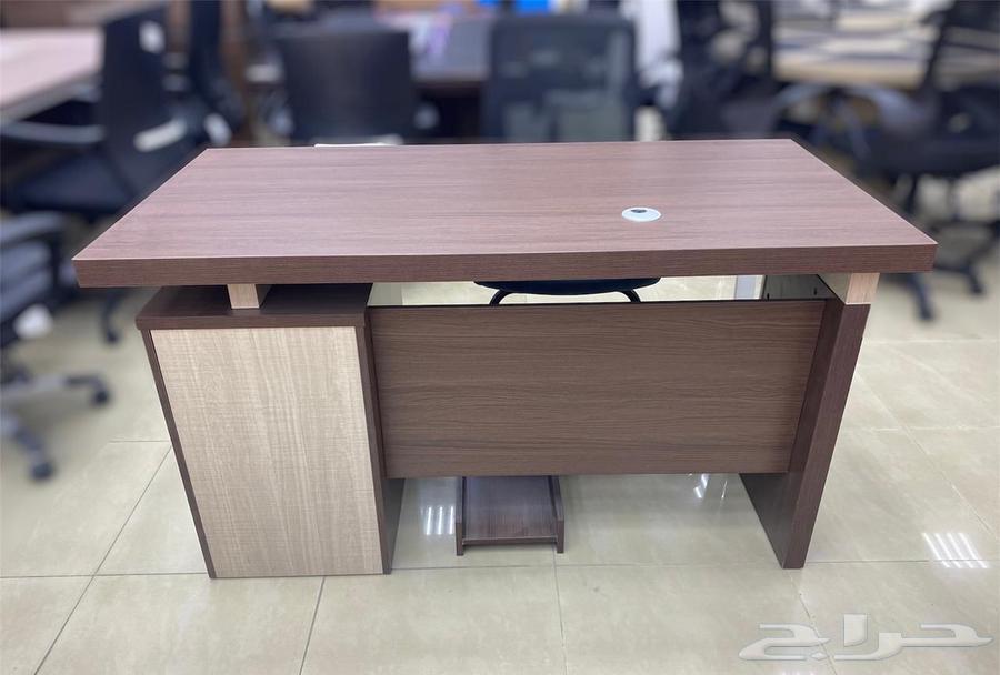 Luxury Meeting Table, Executive Desk Set, and Swivel Chairs64619009402114113