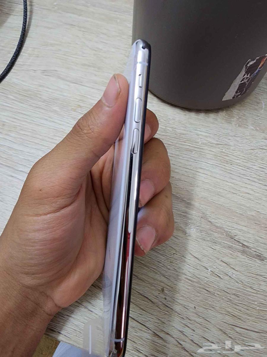 ايفون X وكاله بطاريه 100 لم يدخل صيانه64619717546371113