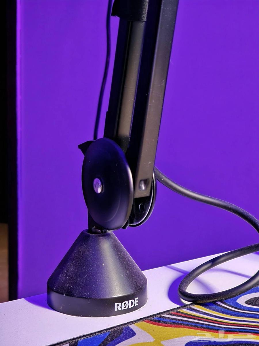 للبيع مكسر goxlr الكبير مع المايك والاستاند64617465543427111