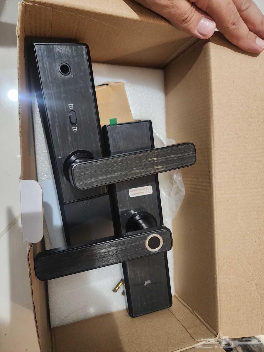 قفل باب ذكي64623220095490110